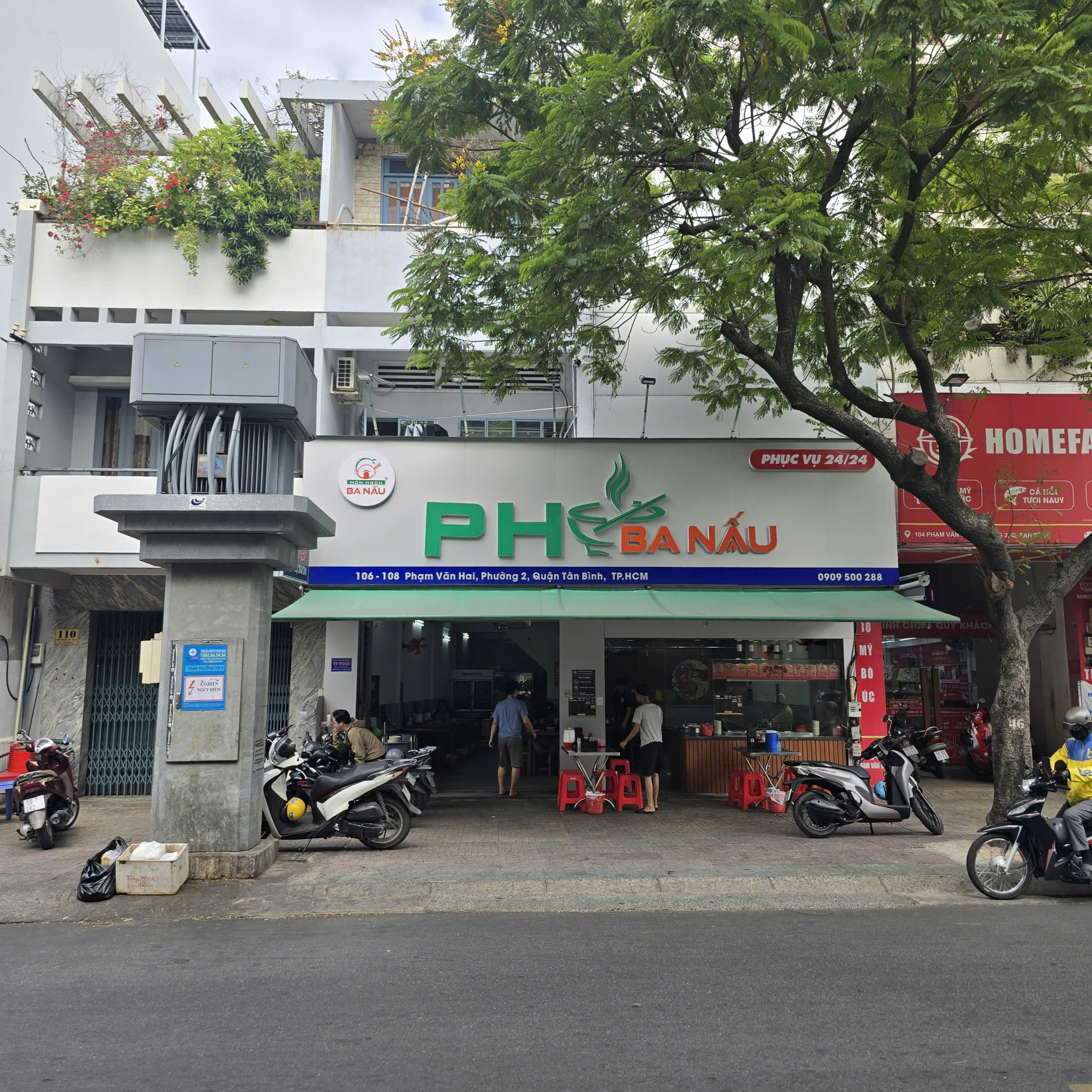 Bán nhà mặt tiền Phạm Văn Hai