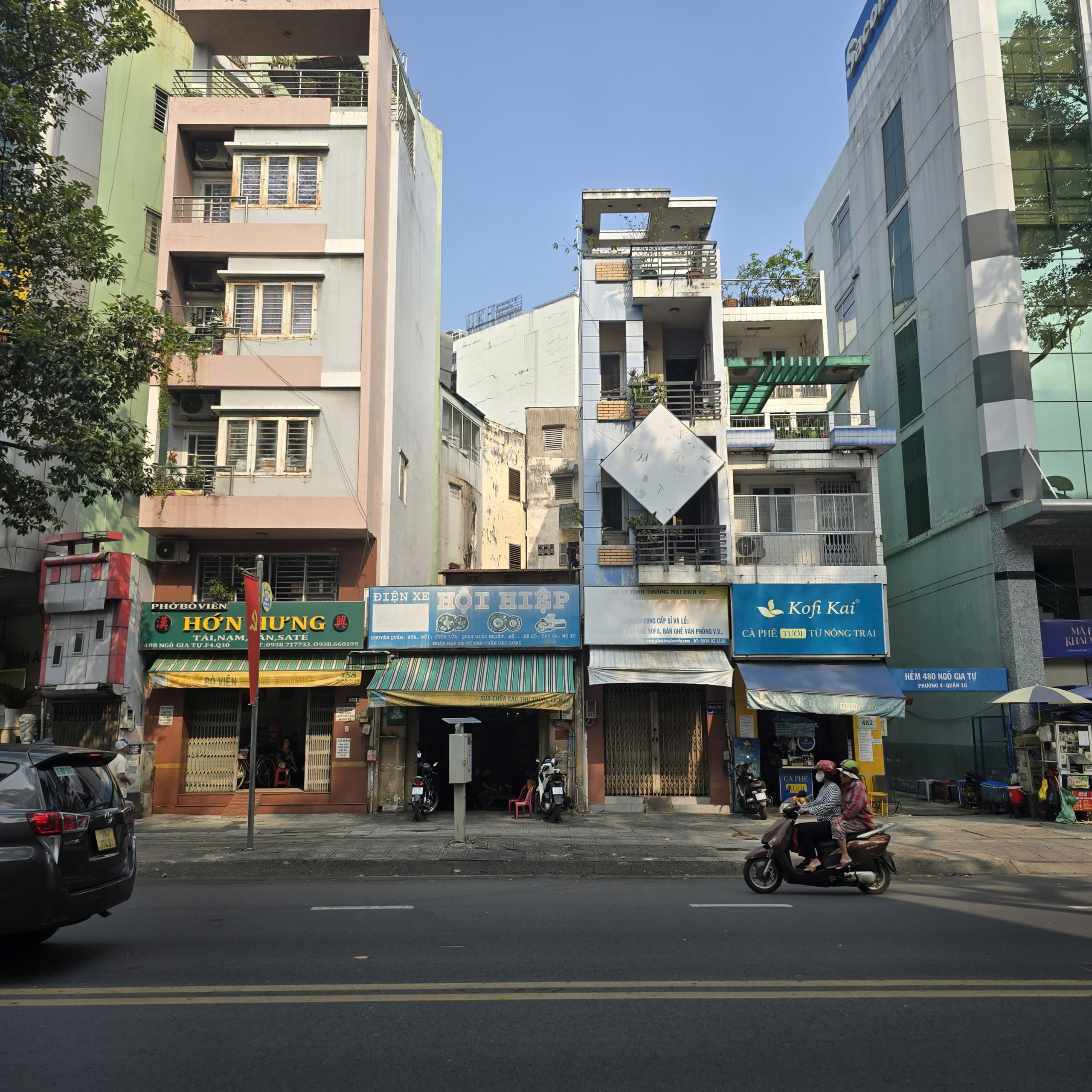 Bán nhà mặt tiền 486 Ngô Gia Tự