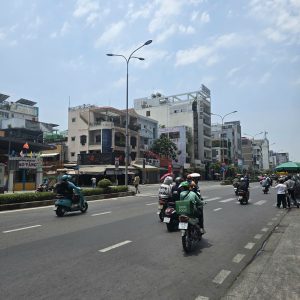 Bán nhà mặt tiền 217 Lê Đại Hành