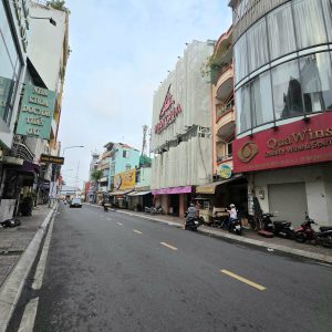 bán nhà mặt tiền 101 rạch bùng binh