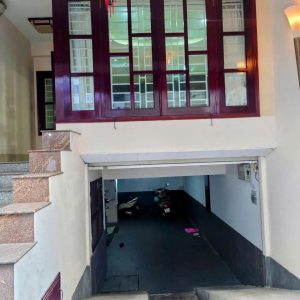 Bán nhà mặt tiền đường Hoa Lan