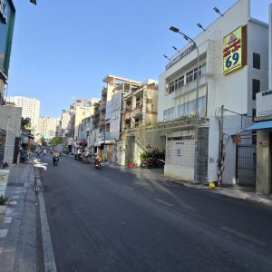 Bán nhà mặt tiền 75 Trần Đình Xu