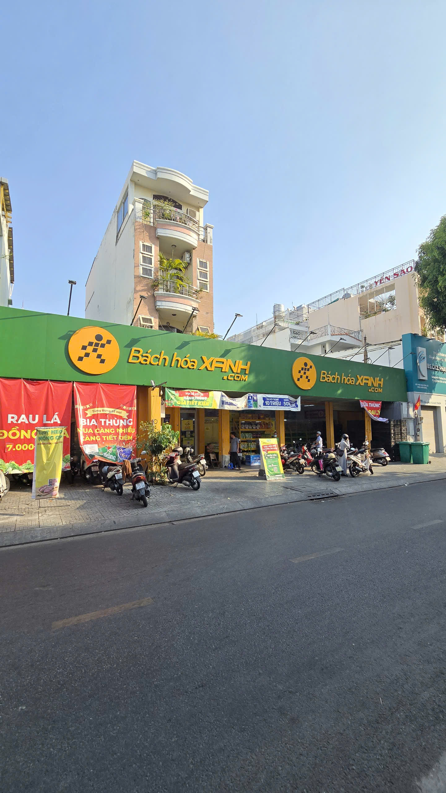 Bán nhà mặt tiền 97 Hòa Hưng