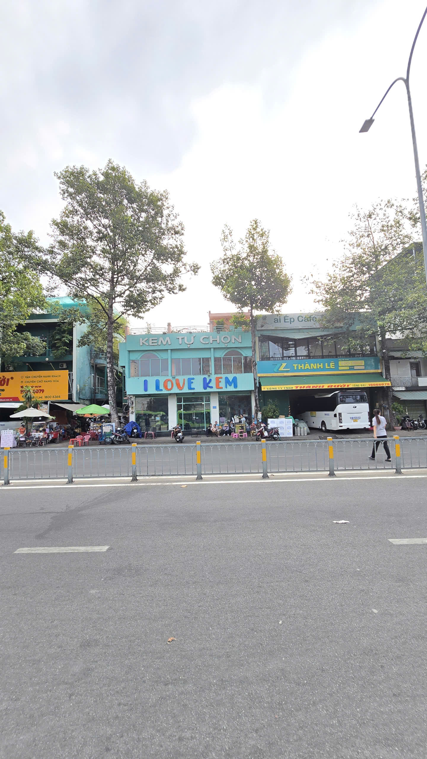 Bán nhà mặt tiền 260 Lê Hồng Phong