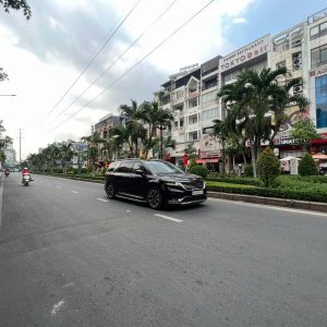 Bán nhà mặt tiền đường Phan Xích Long
