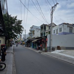 Bán tòa nhà mặt tiền đường Nguyễn Thiện Thuật