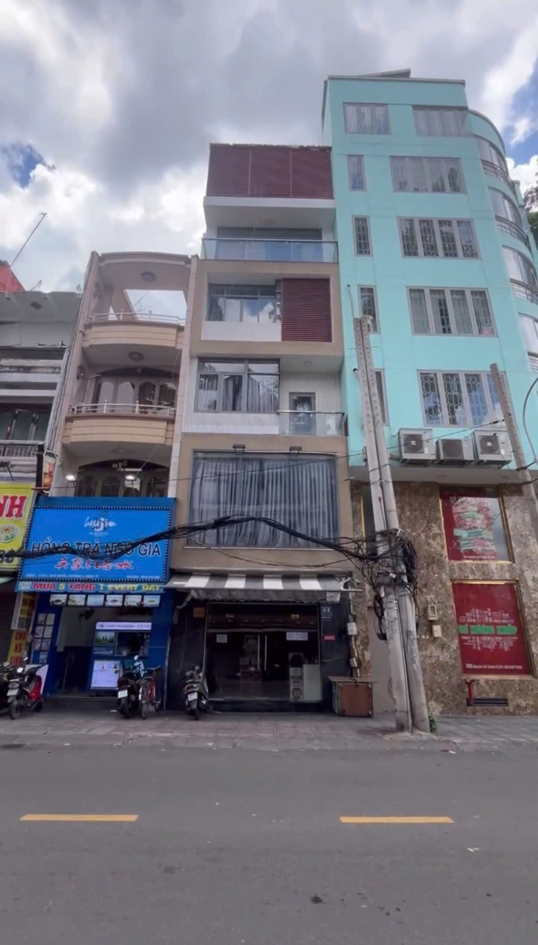 Bán nhà mặt tiền đường Ngô Quyền