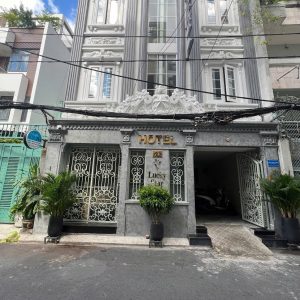 Bán khách sạn hẻm 149 Lê Thị Riêng